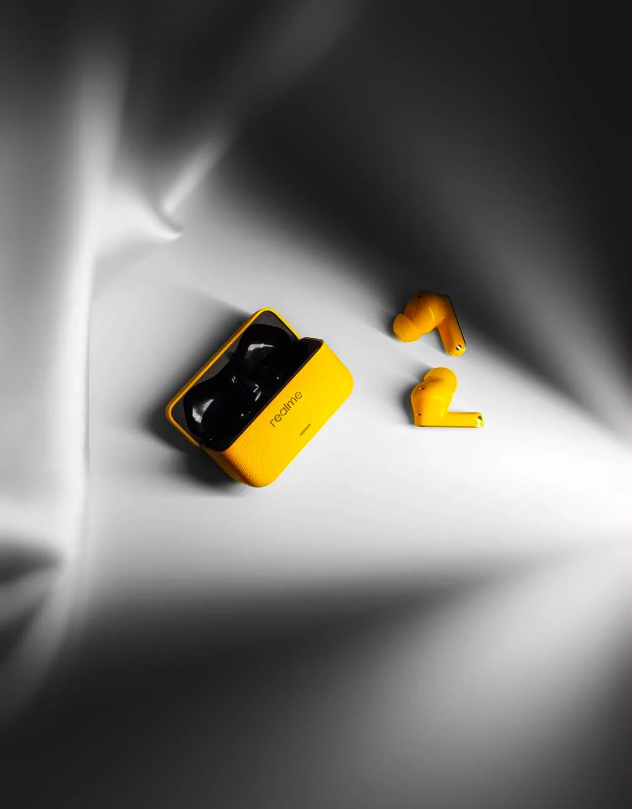 realme Buds T500 Pro with 50dB ANC